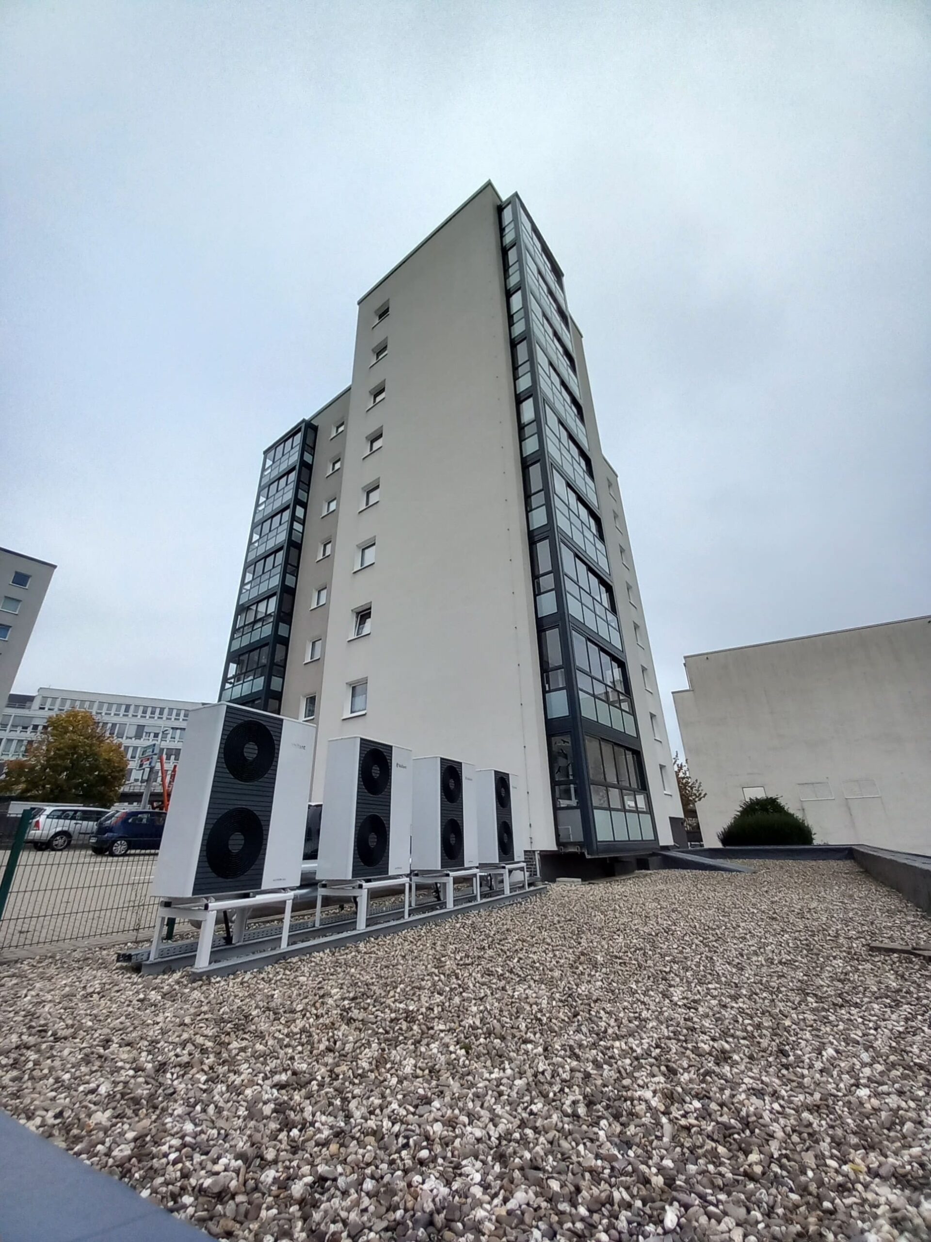 Hochhaus der GEWAG in Remscheid mit neuen Wärmepumpen